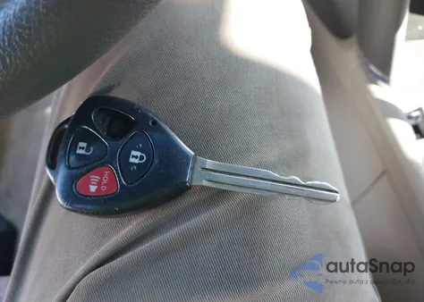 2011 Toyota Camry Le from USA, damaged, VIN 4T1BF3EK2BU145681